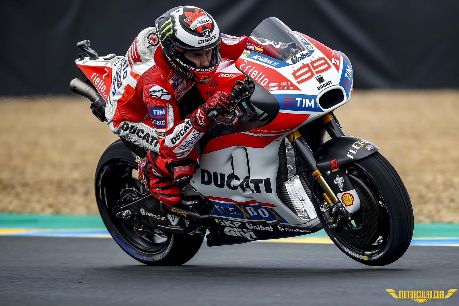 Ducati nin MotoGP İçin Karbon-Fiber Ön Çatalları