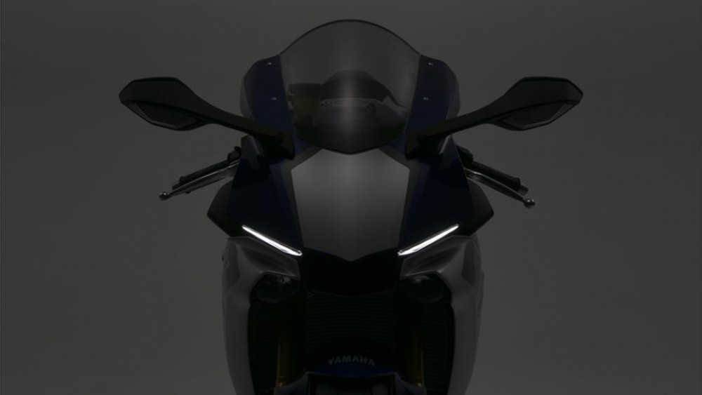 YZF R1