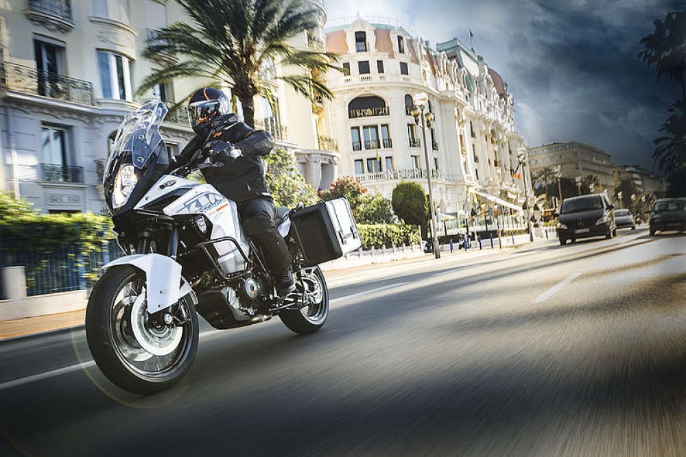 1290 Super Adventure