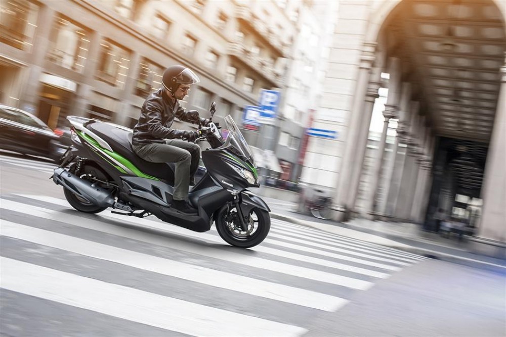 J 300 Special Edition