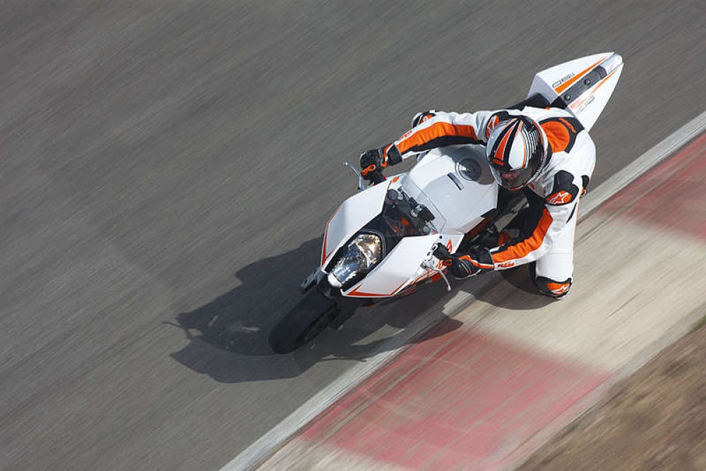 1190 RC8 R