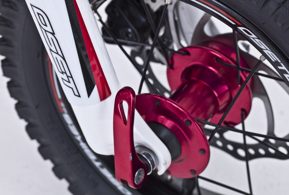 OSET 12.5 Racing 24v