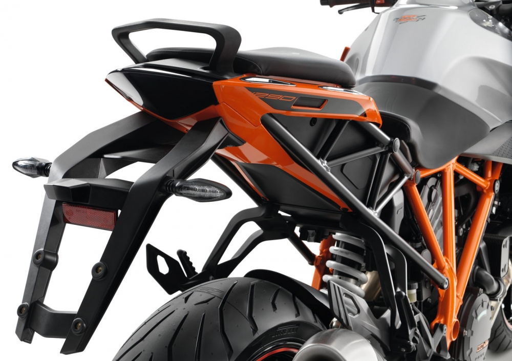 1290 Super Duke GT
