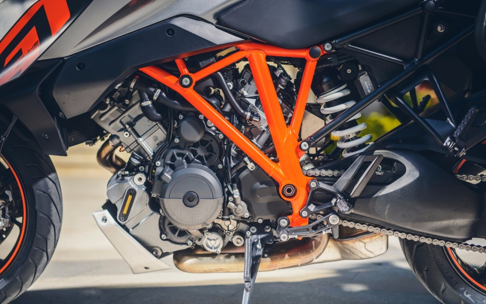 1290 Super Duke GT