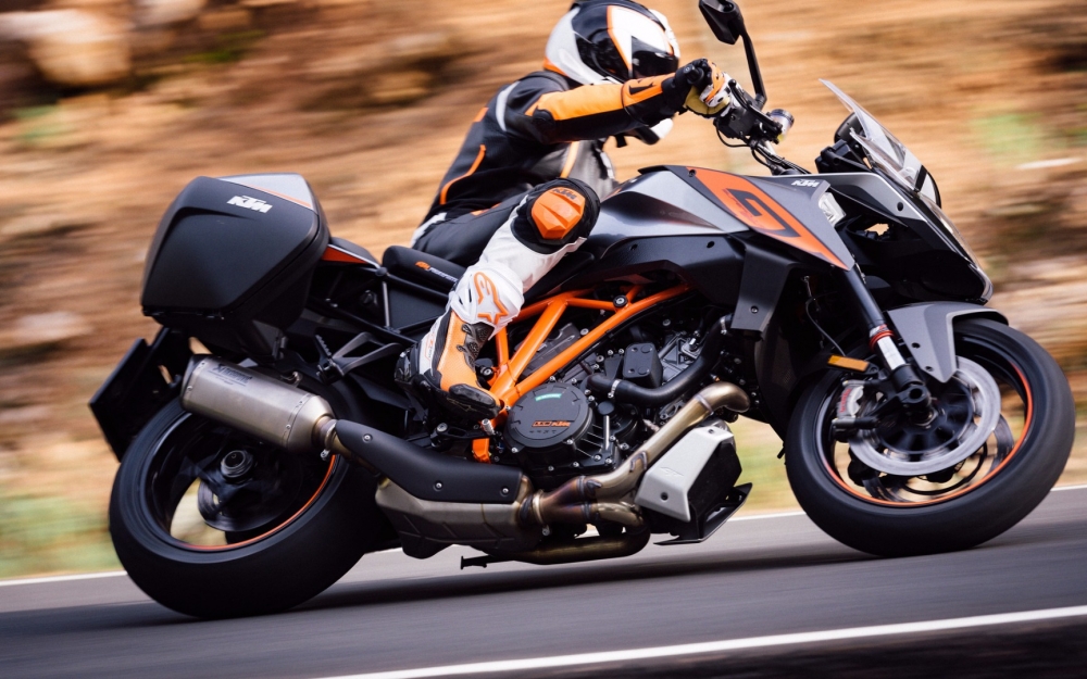 1290 Super Duke GT