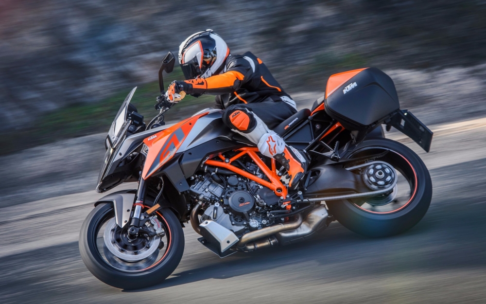 1290 Super Duke GT