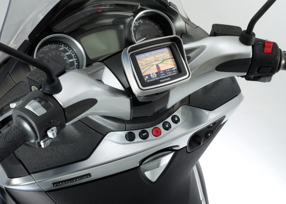 X10 350 Executive ABS