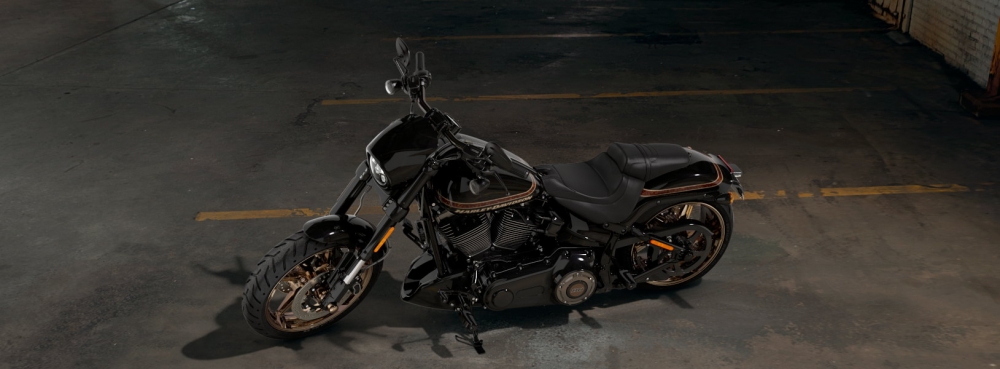 CVO Pro Street Breakout