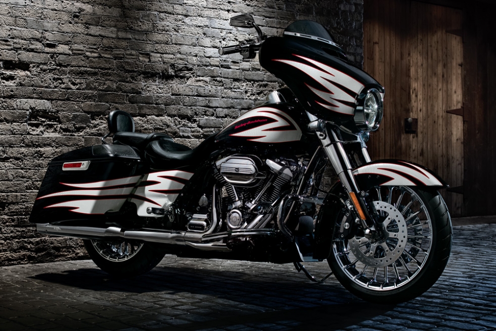 Street Glide