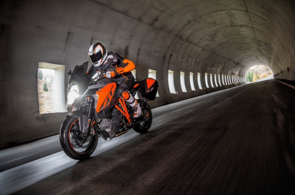 1290 Super Duke GT