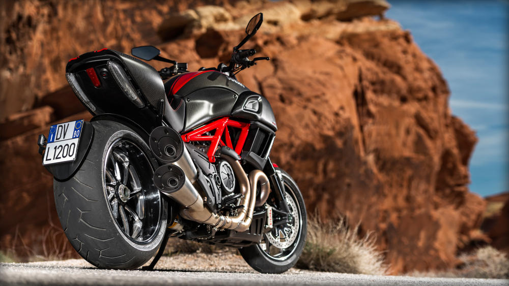 Diavel Carbon