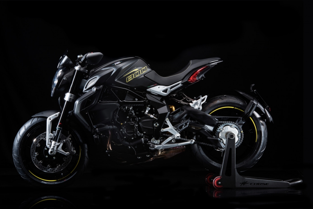 Brutale Dragster 800