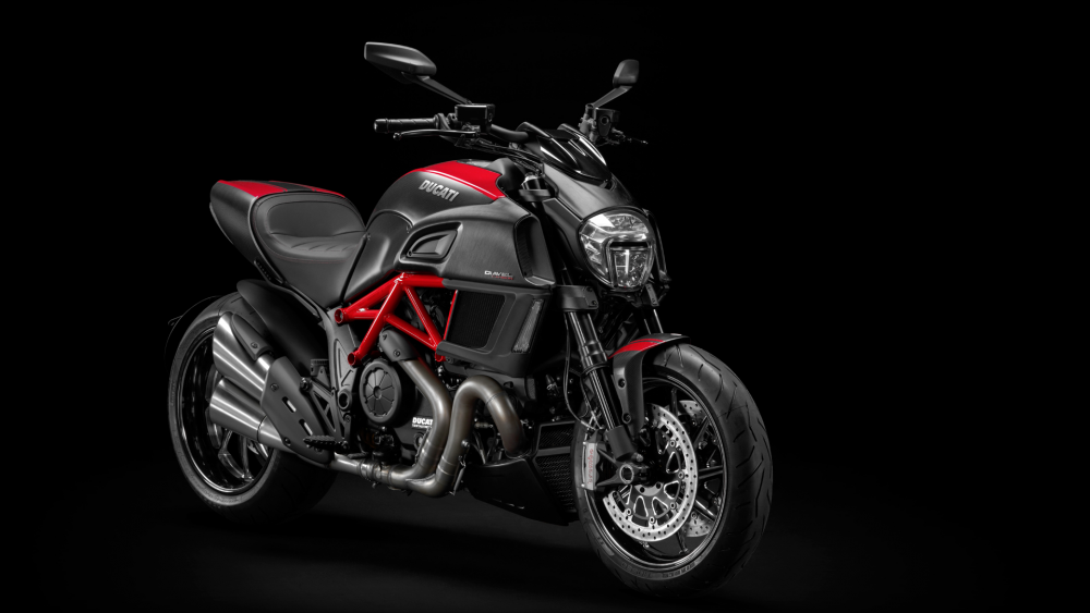 Diavel Carbon