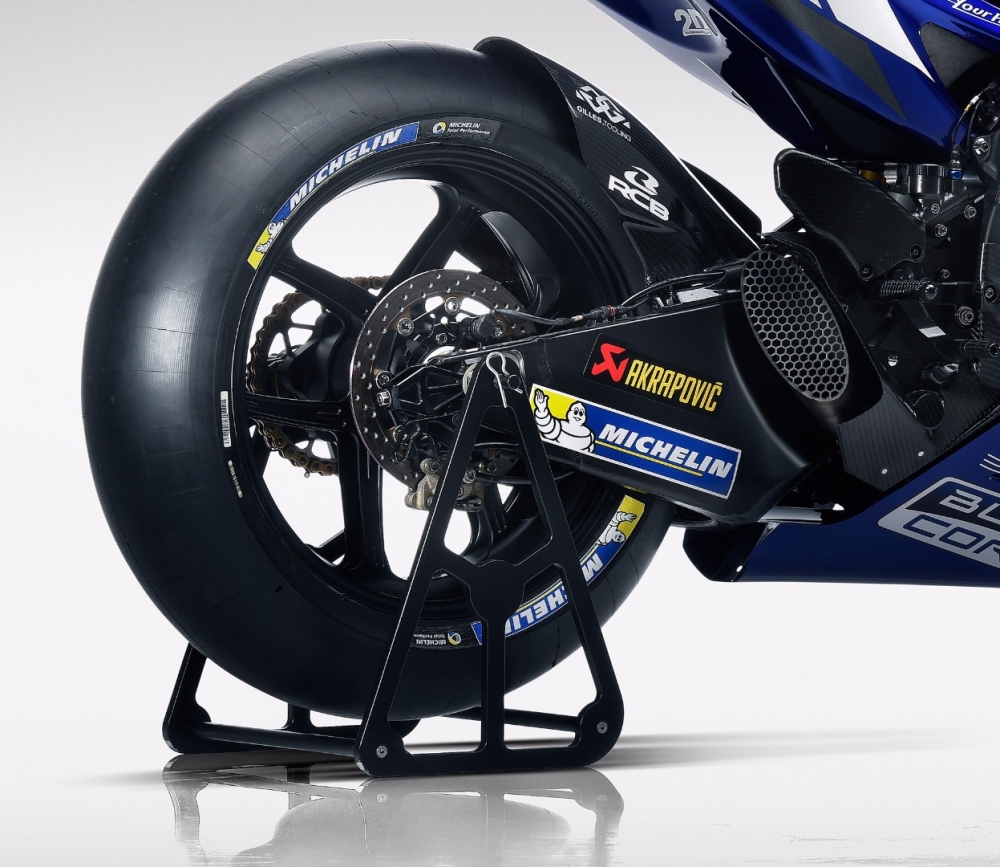 YZR M1