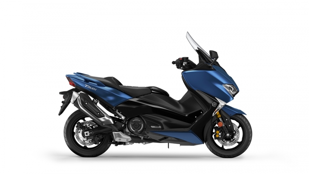 TMAX SX SE