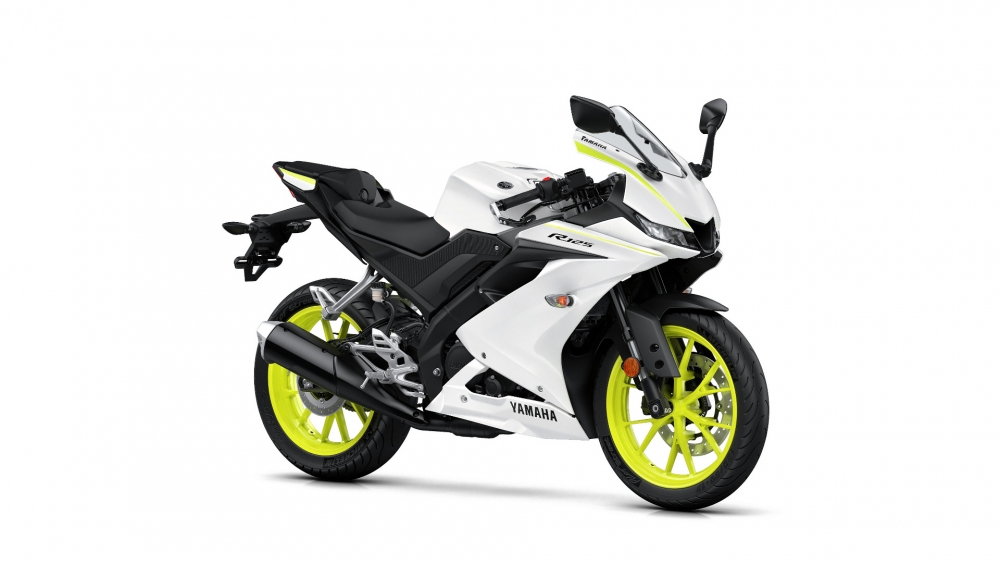 YZF R125
