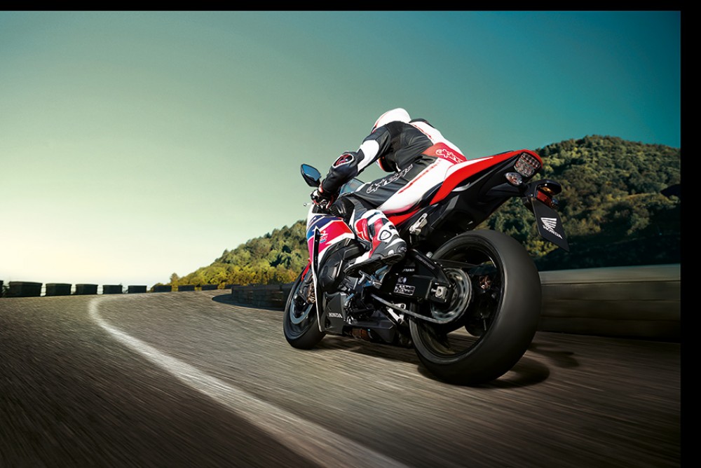 Honda Fireblade 2015
