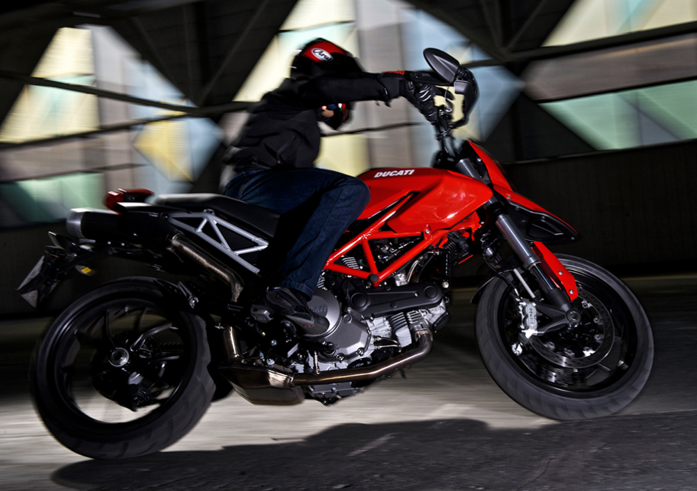 Ducati Hypermotard 2015
