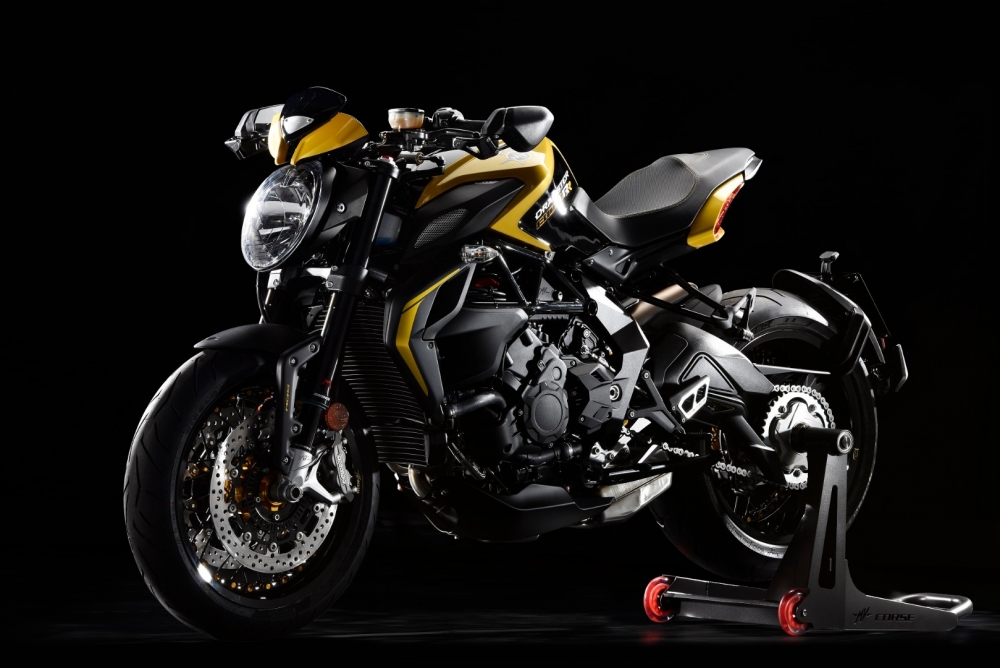 Brutale 800 Dragster RR