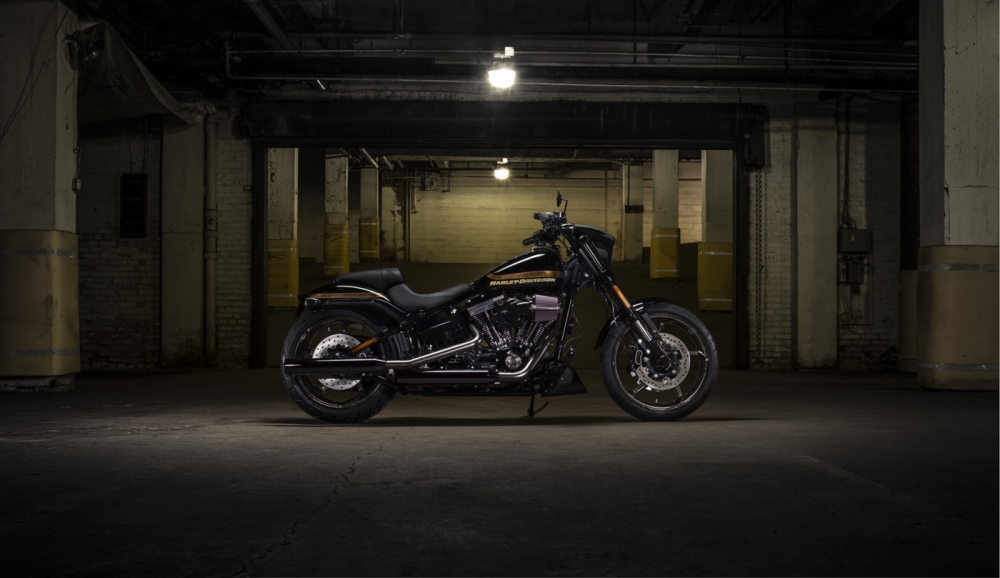 CVO Pro Street Breakout