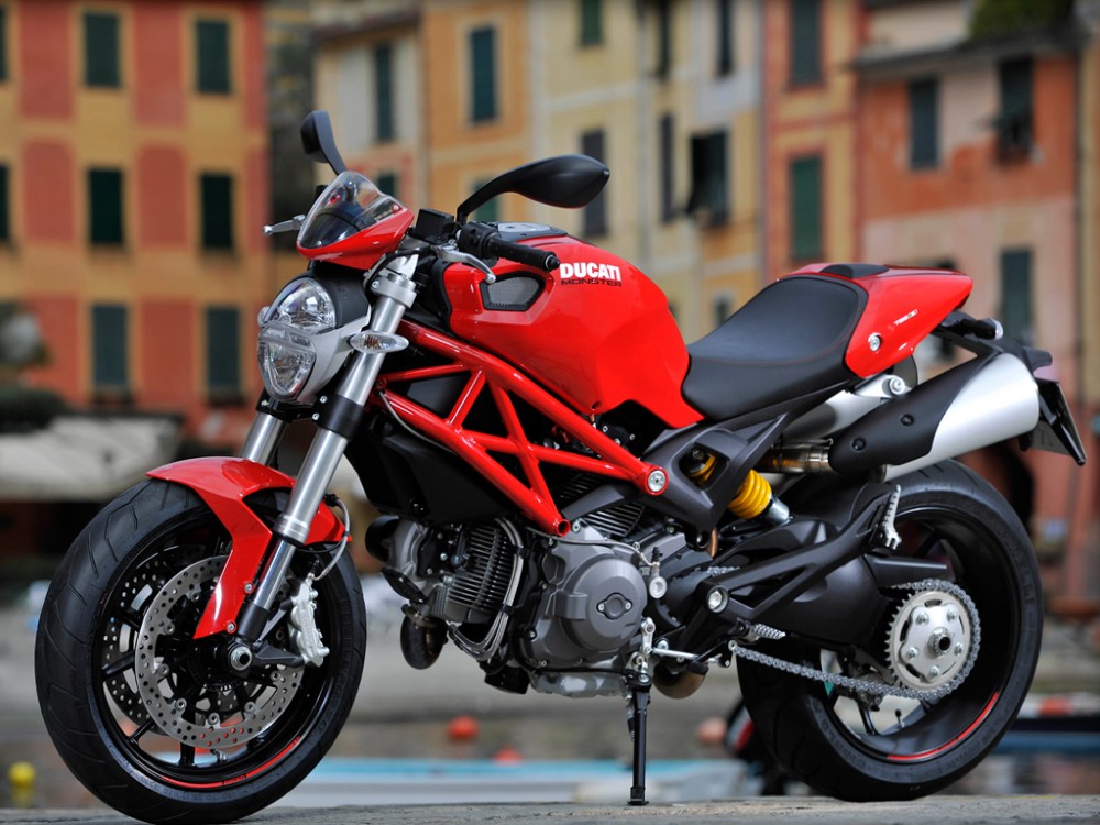 Monster 796