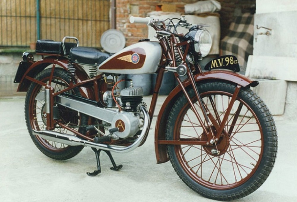 MV Agusta мотоцикл старые
