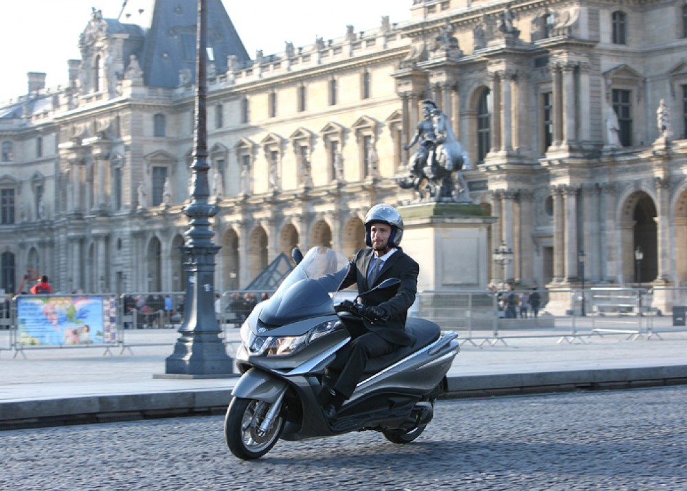 X10 350 Executive ABS