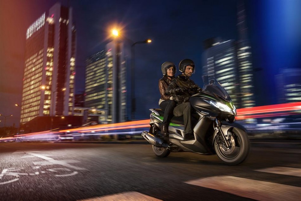 J 300 Special Edition