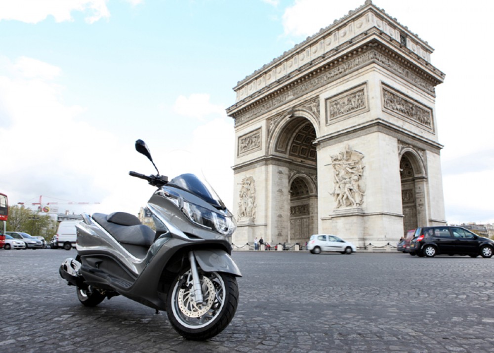 X10 350 Executive ABS