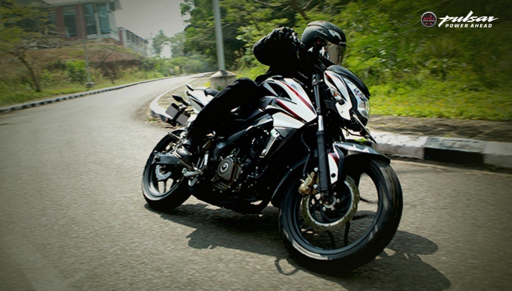 Pulsar 200 NS