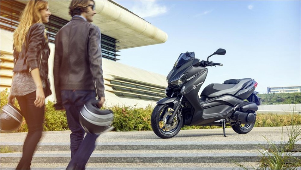 X-MAX 250 MOMODESIGN