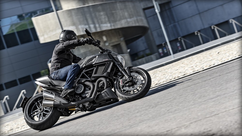 Diavel Carbon
