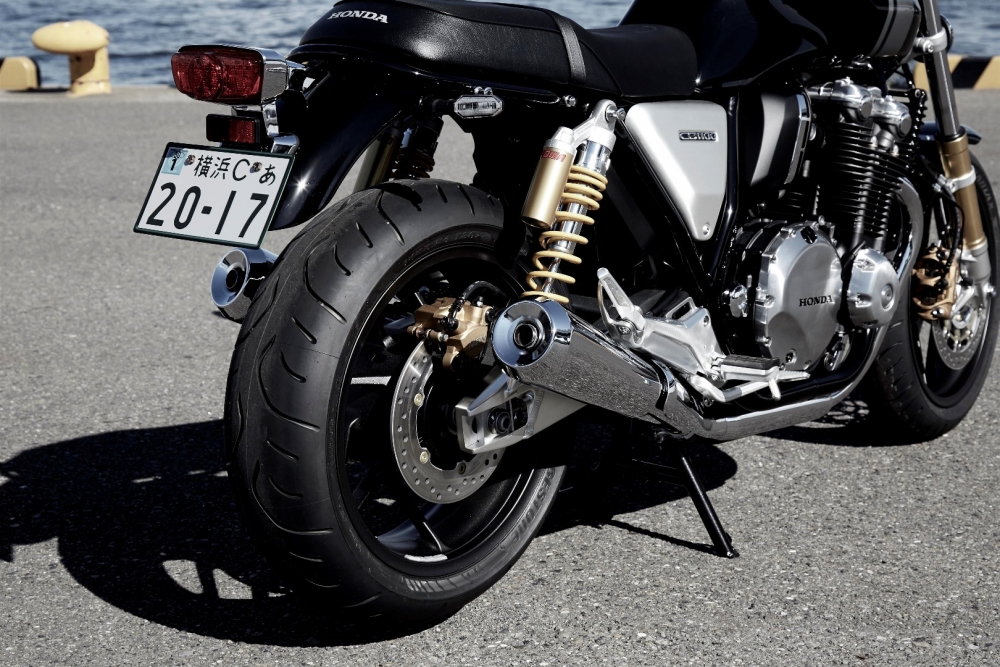 CB 1100 RS
