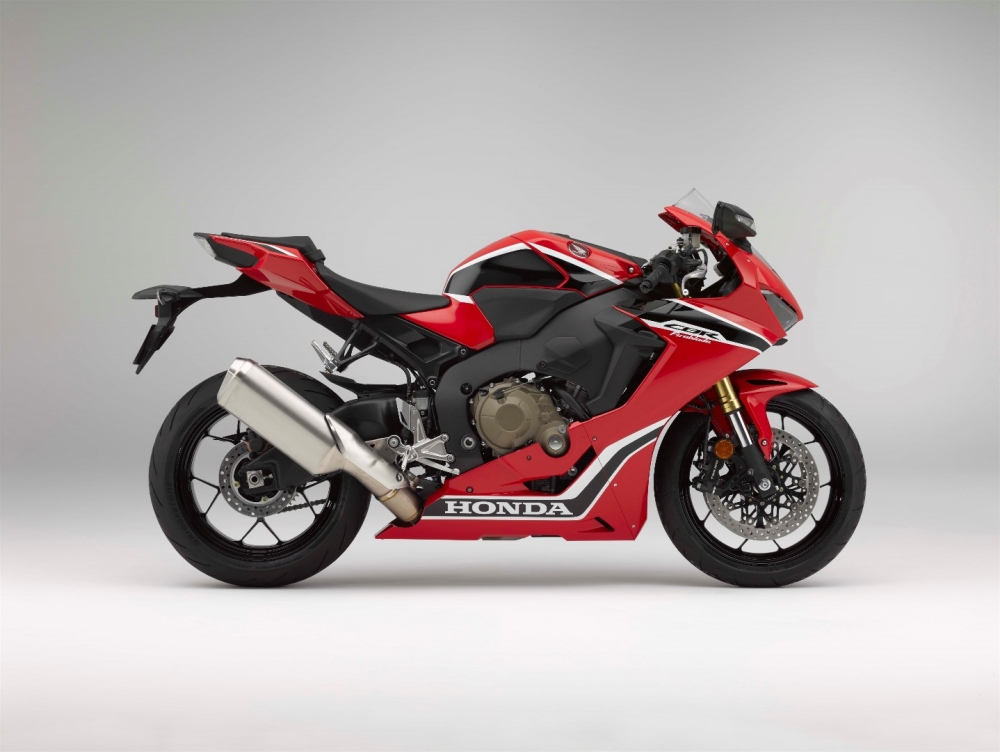 suzuki fireblade