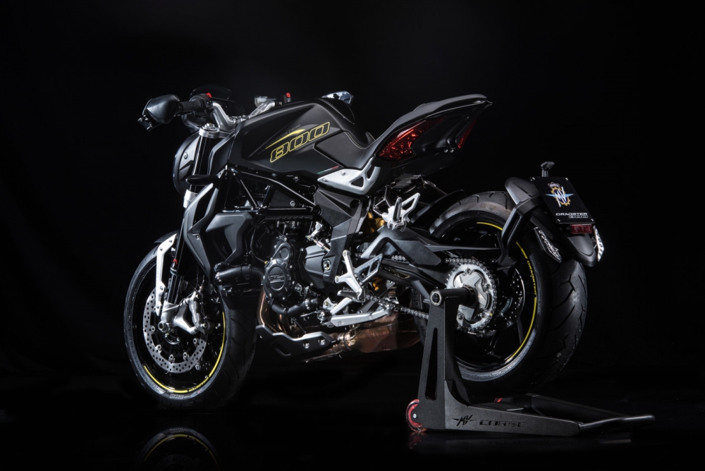 Brutale Dragster 800