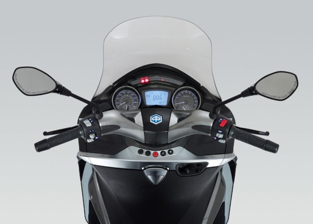 X10 350 Executive ABS