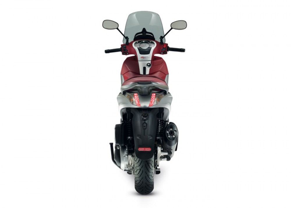 Beverly Sport Touring..