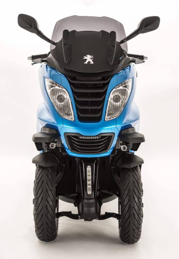 Metropolis Blue Line