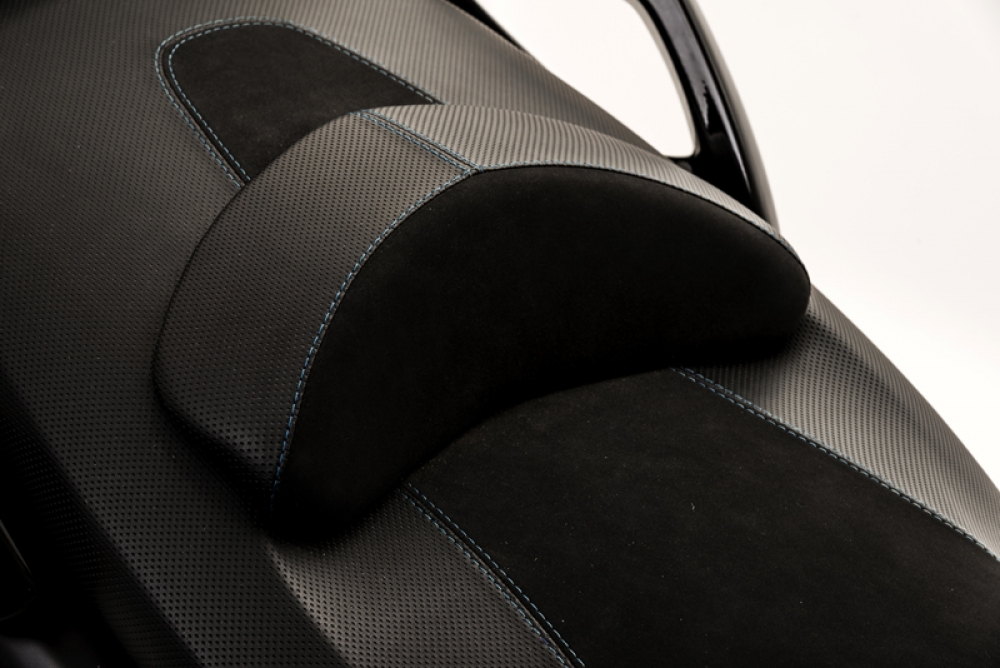 Metropolis Blue Line