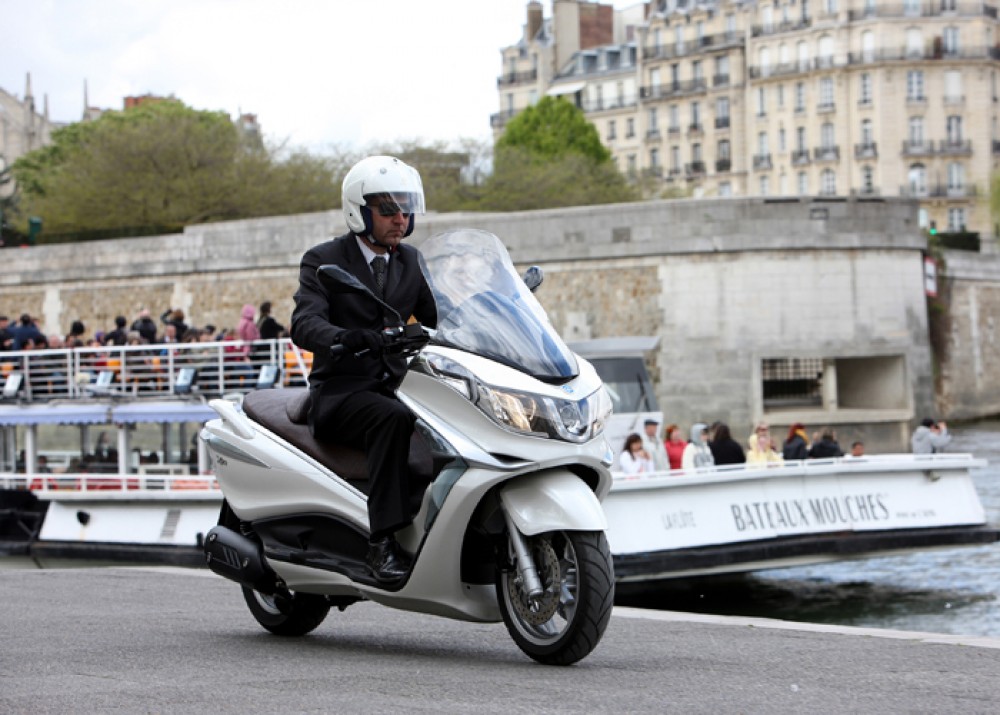 X10 350 Executive ABS