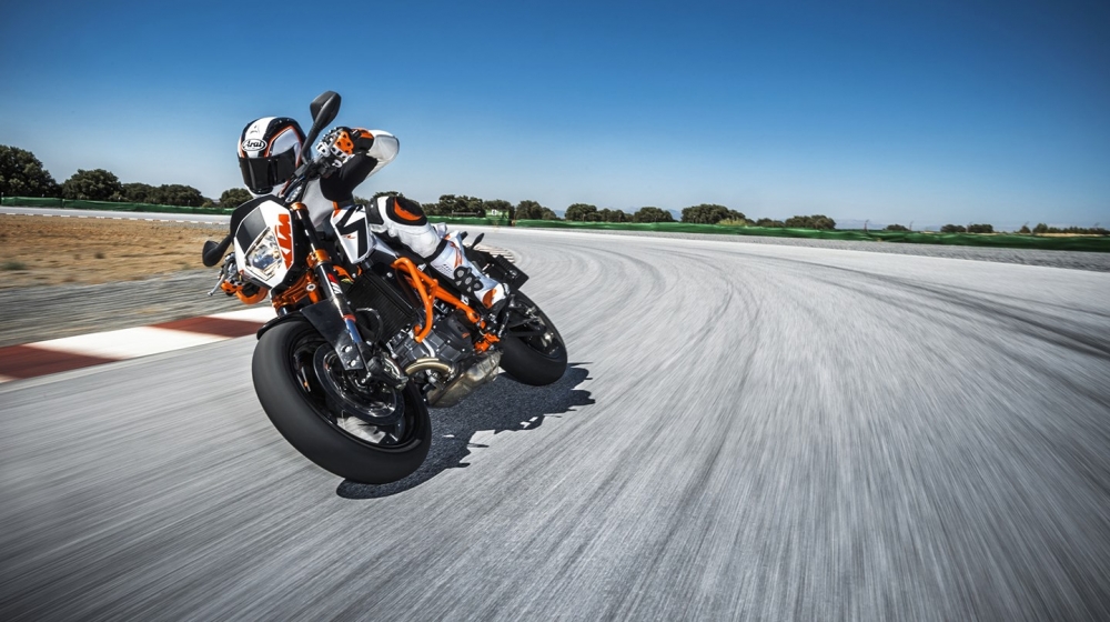 690 Duke R
