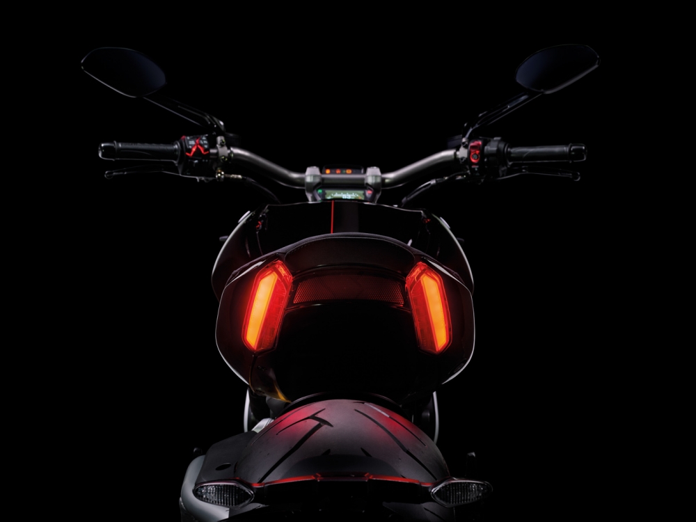 XDiavel