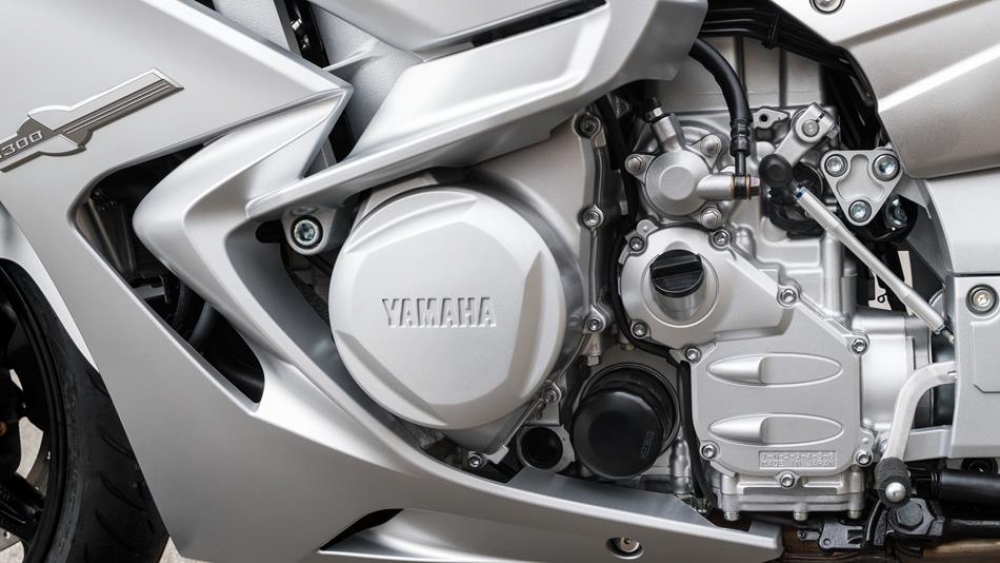 fjr 1300 fuel consumption
