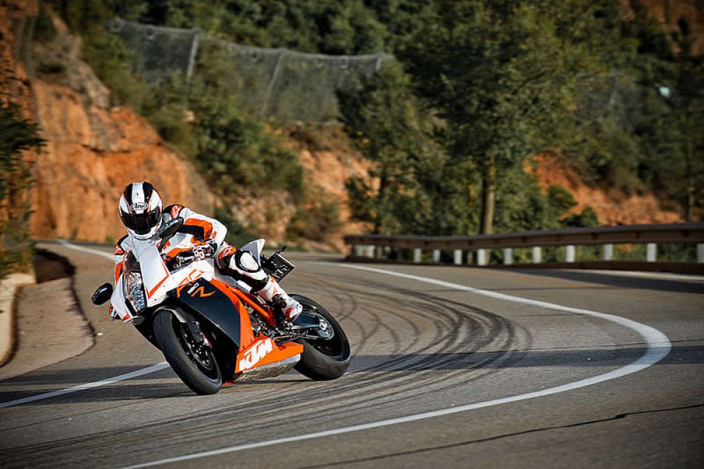 1190 RC8 R
