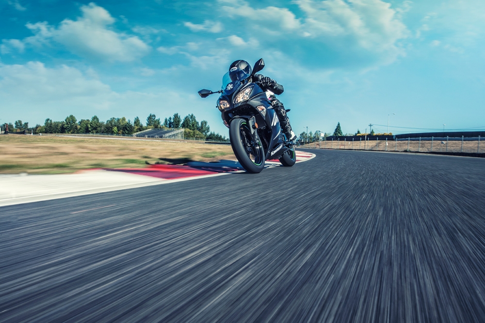 Ninja 300 ABS Winter Test Edition