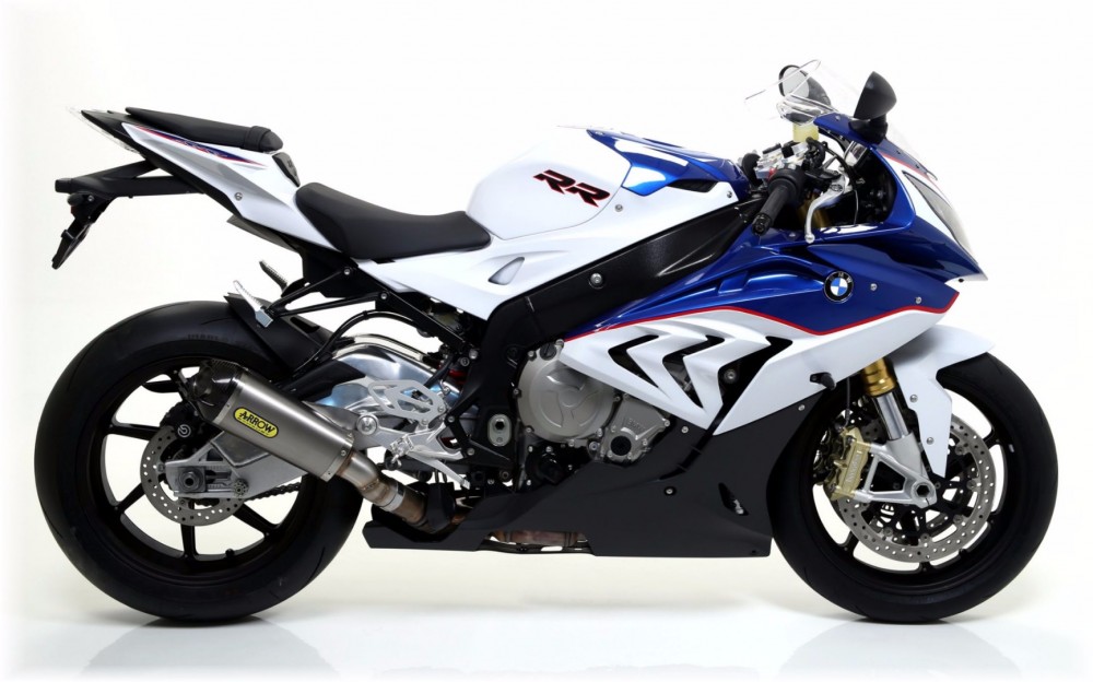 2015 BMW S1000RR'ın İncelemesi ve Test Sürüşü