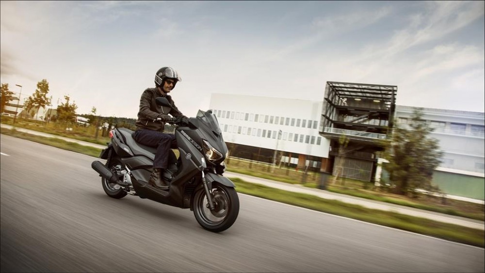 X-MAX 250 MOMODESIGN