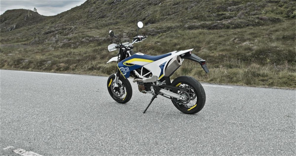 701 Supermoto