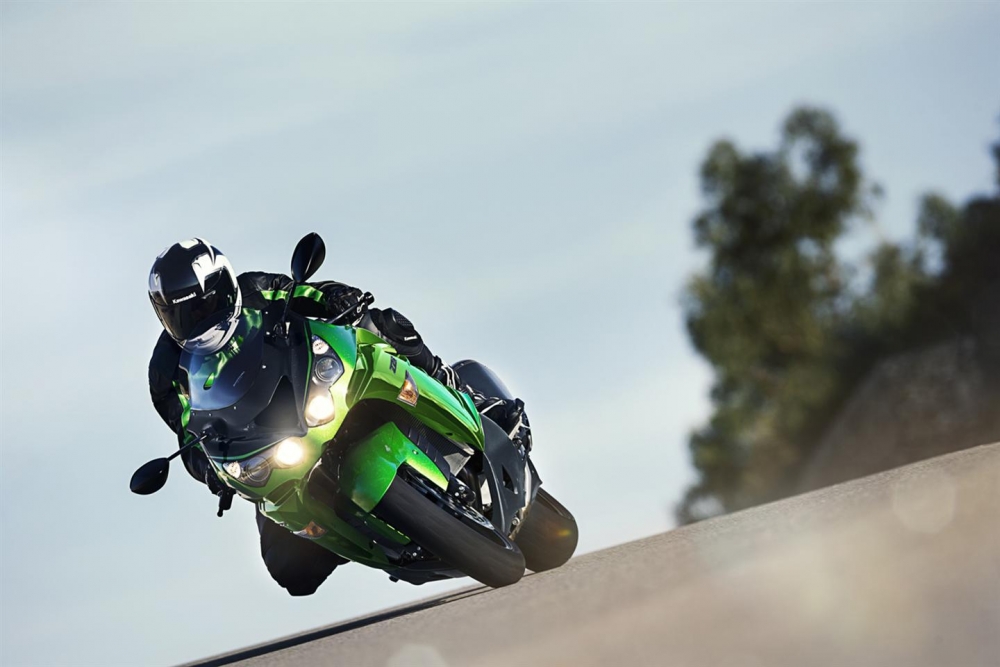 ZZR 1400 Performance Sport