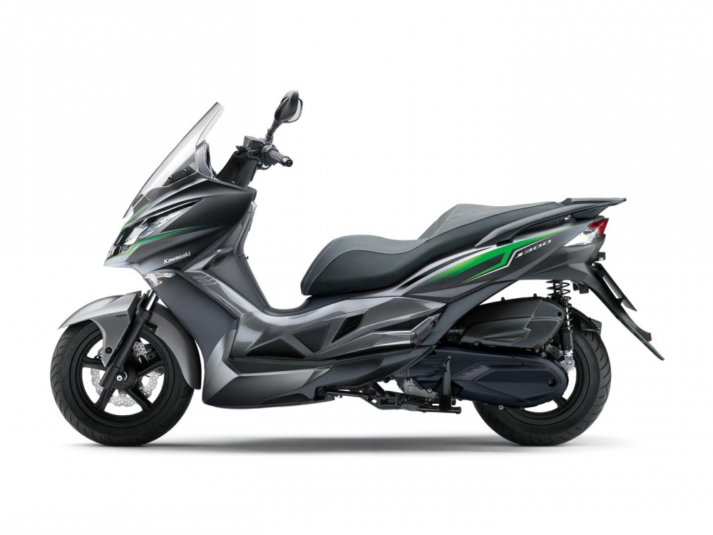 J 300 Special Edition